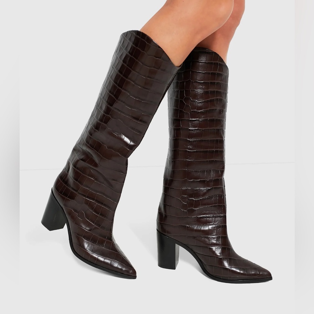 Schutz Maryana Block Boot in Dark Chocolate Size 7.5